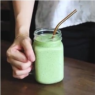 Kiwi-Kale Smoothie